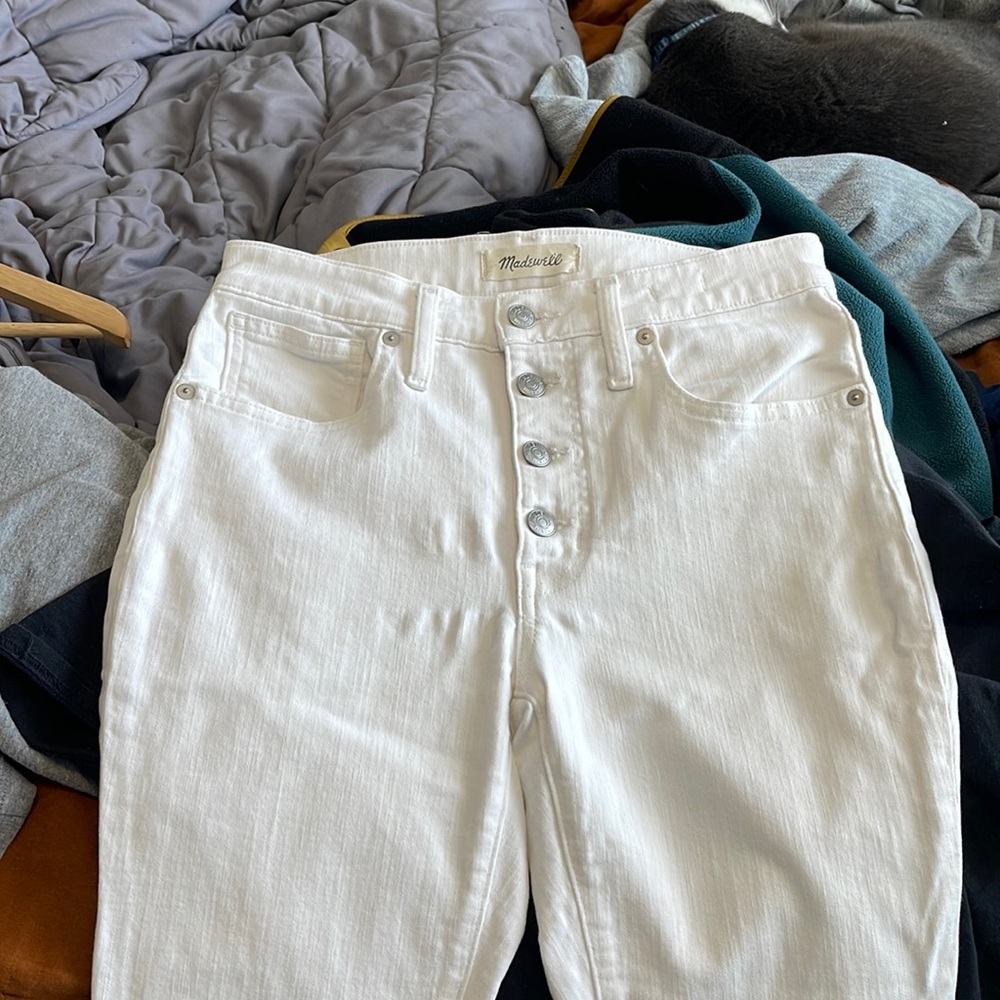 High waisted white jeans